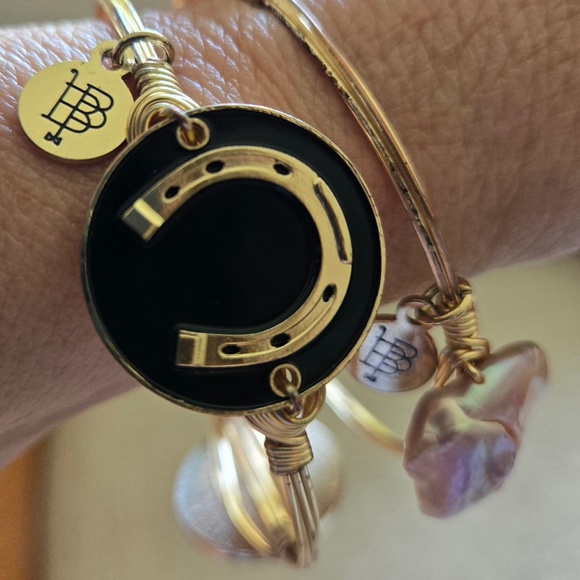 ✨ 2 x Unique BB (Bourbon & Boweties) gold-plated copper wire-wrapped bangles ✨ - Picture 1 of 3
